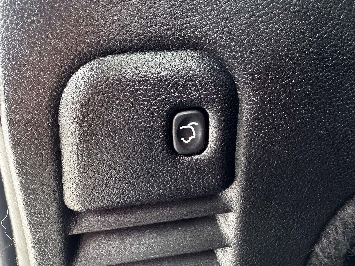 Used Jeep Grand Cherokee 2015 for sale - 76426668: Photo 29