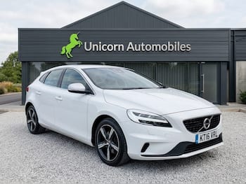 Used Volvo V40 2016 for sale - 79683498: Photo