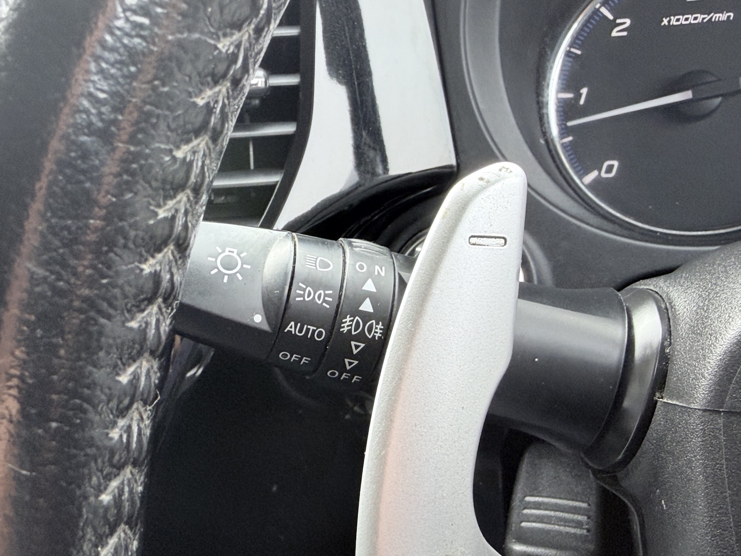 Used Mitsubishi Outlander 2016 for sale - 77702648: Photo 19