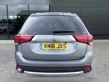 Used Mitsubishi Outlander 2016 for sale - 77702648: Photo