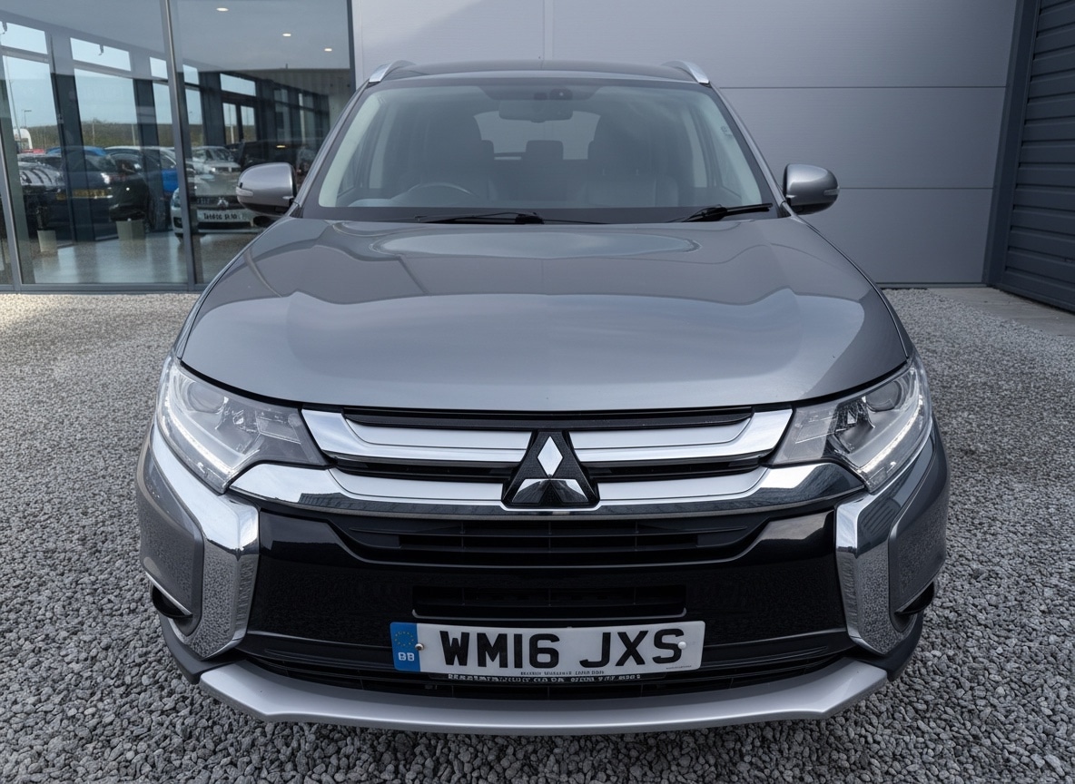 Used Mitsubishi Outlander 2016 for sale - 77702648: Photo 8