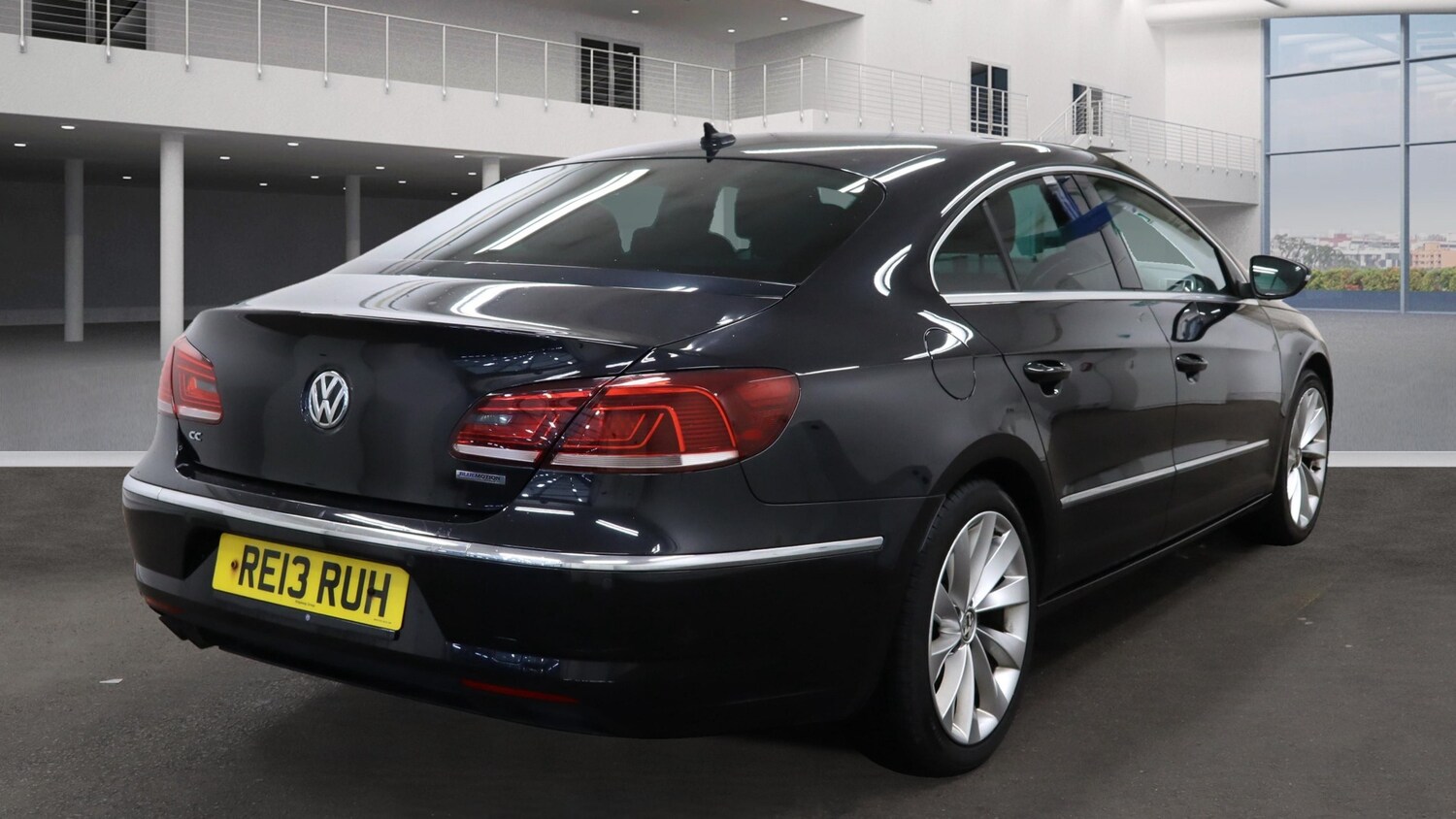 Used Volkswagen CC 2013 for sale - 76603719: Photo 3