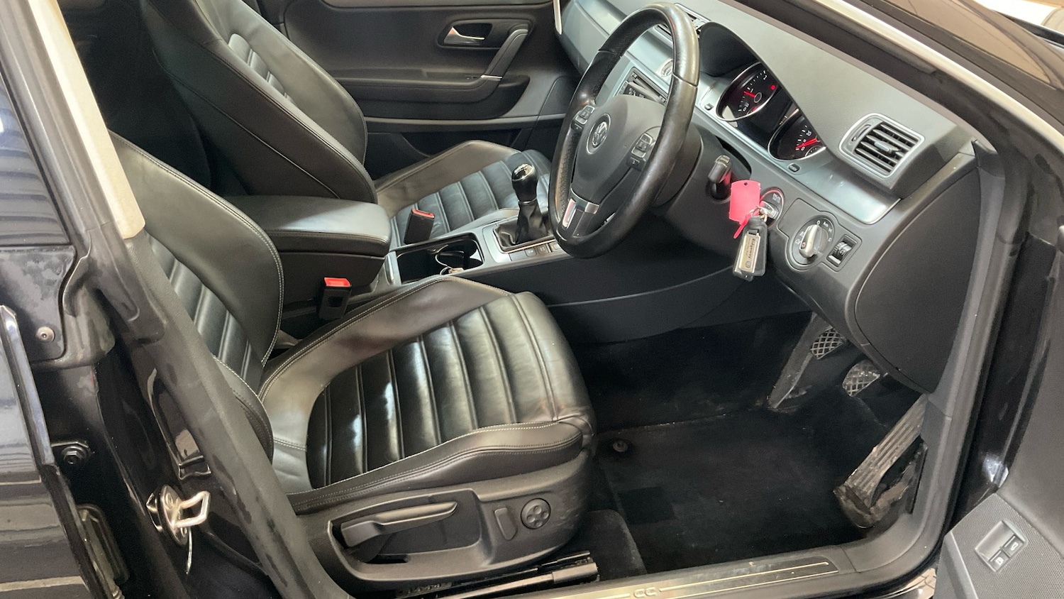 Used Volkswagen CC 2013 for sale - 76603719: Photo 7