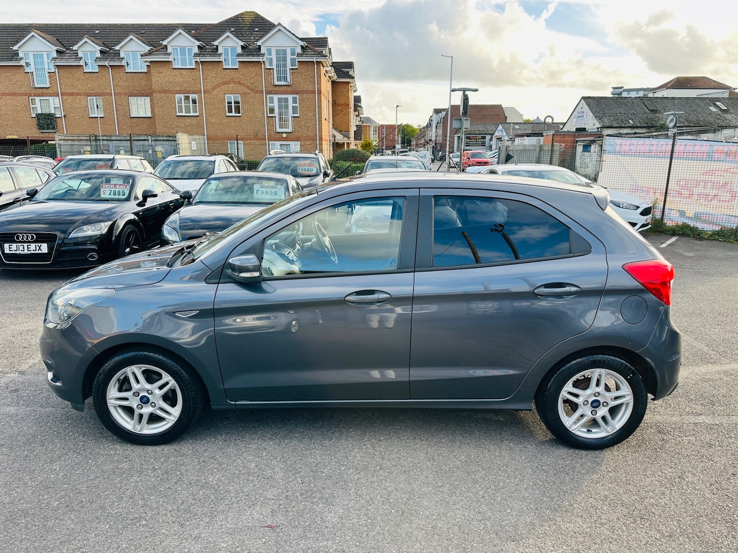 Used Ford Ka+ 2017 for sale - 76618939: Photo 13