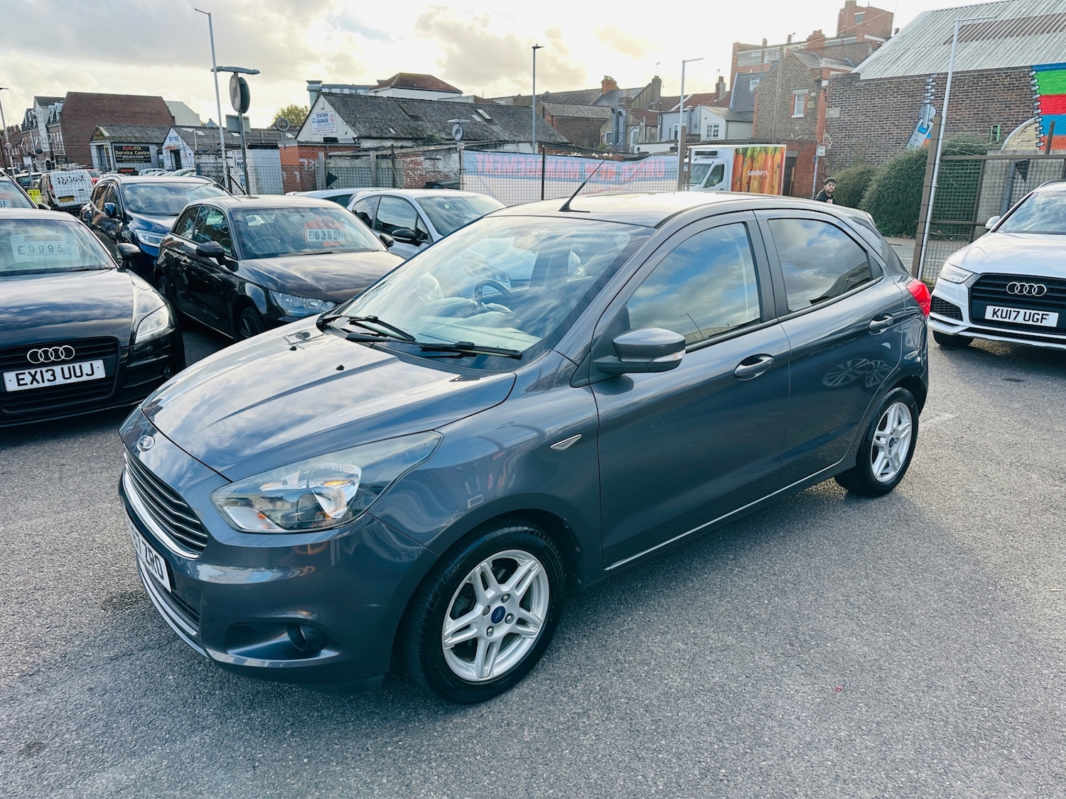 Used Ford Ka+ 2017 for sale - 76618939: Photo 5