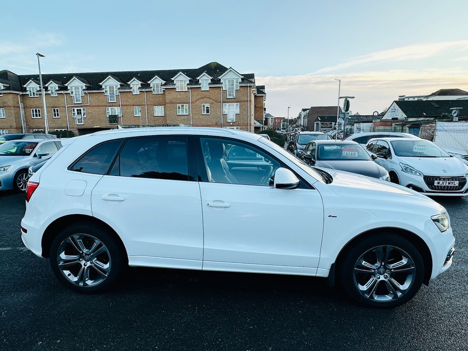 Used Audi Q5 2012 for sale - 76687462: Photo 12