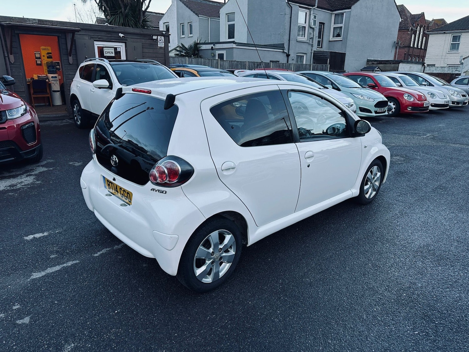 Used Toyota AYGO 2014 for sale - 77406513: Photo 11