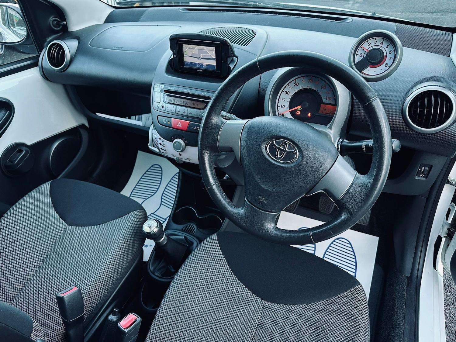Used Toyota AYGO 2014 for sale - 77406513: Photo 14