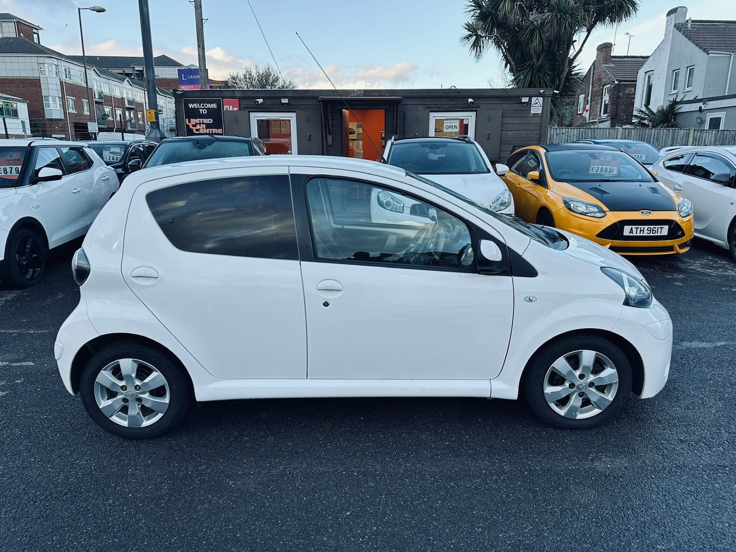 Used Toyota AYGO 2014 for sale - 77406513: Photo 5