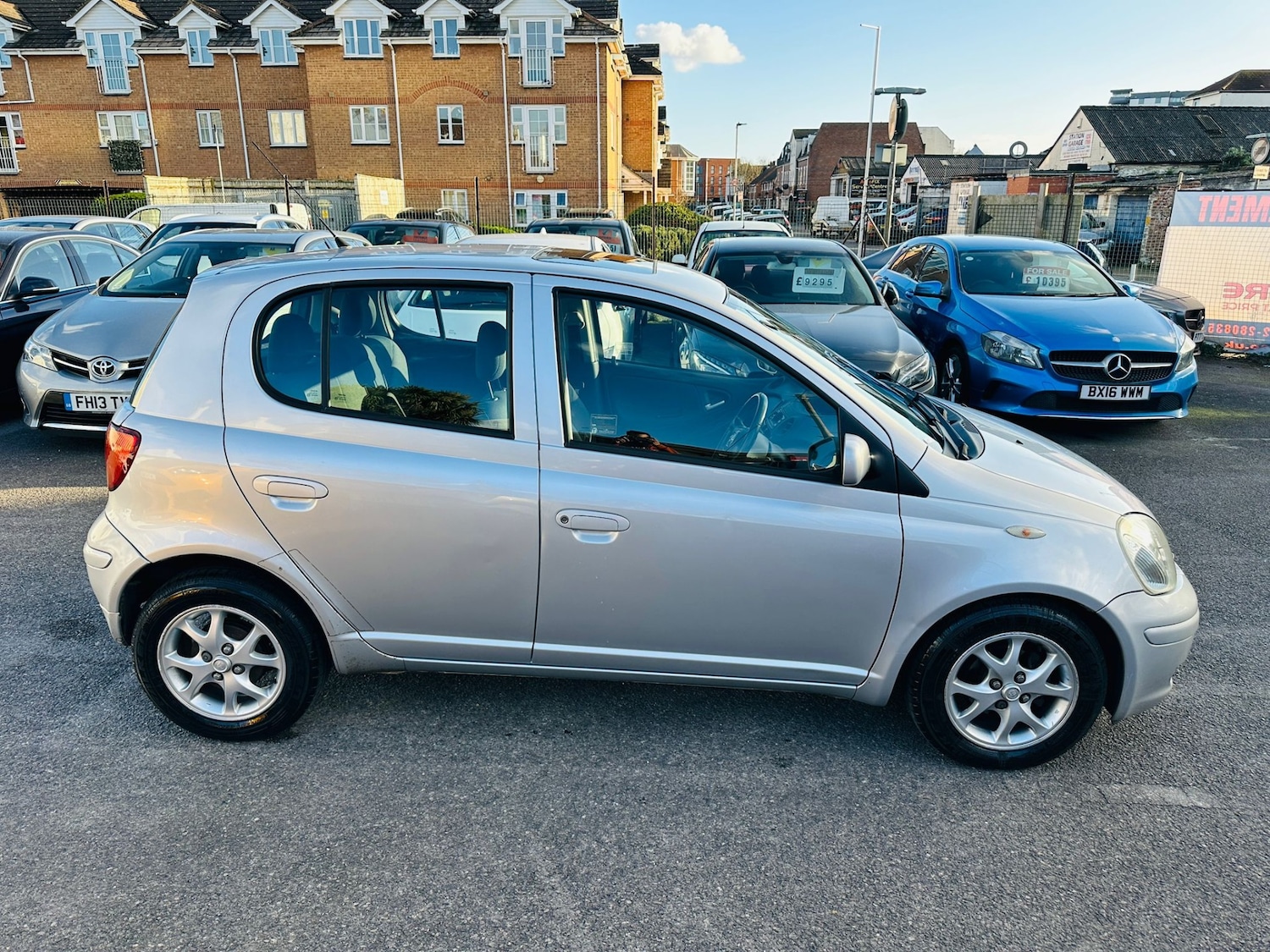 Used Toyota Yaris 2004 for sale - 77889383: Photo 5