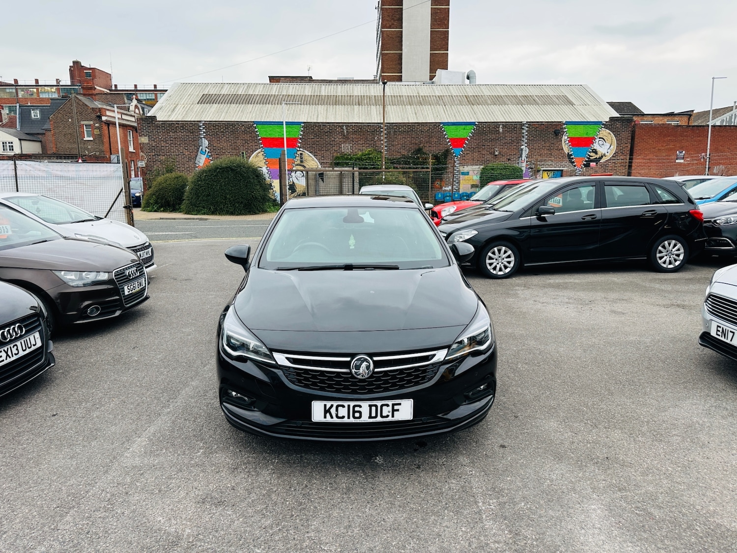 Used Vauxhall Astra 2016 for sale - 76626607: Photo 2