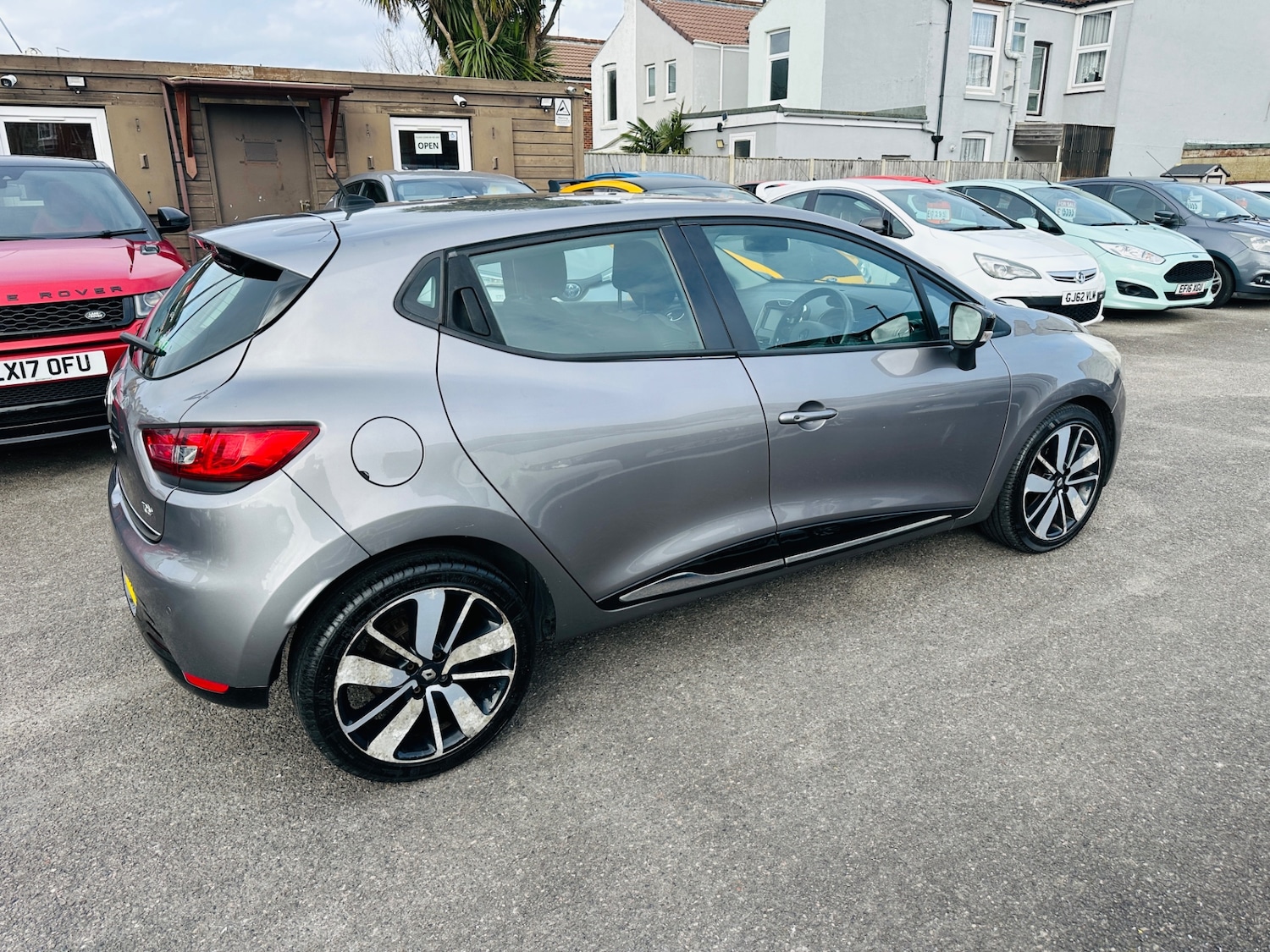 Used Renault Clio 2013 for sale - 77934493: Photo 12