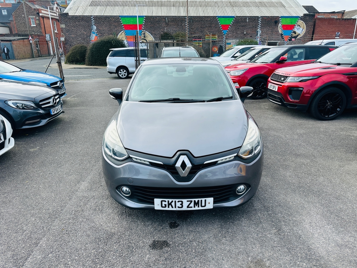 Used Renault Clio 2013 for sale - 77934493: Photo 2