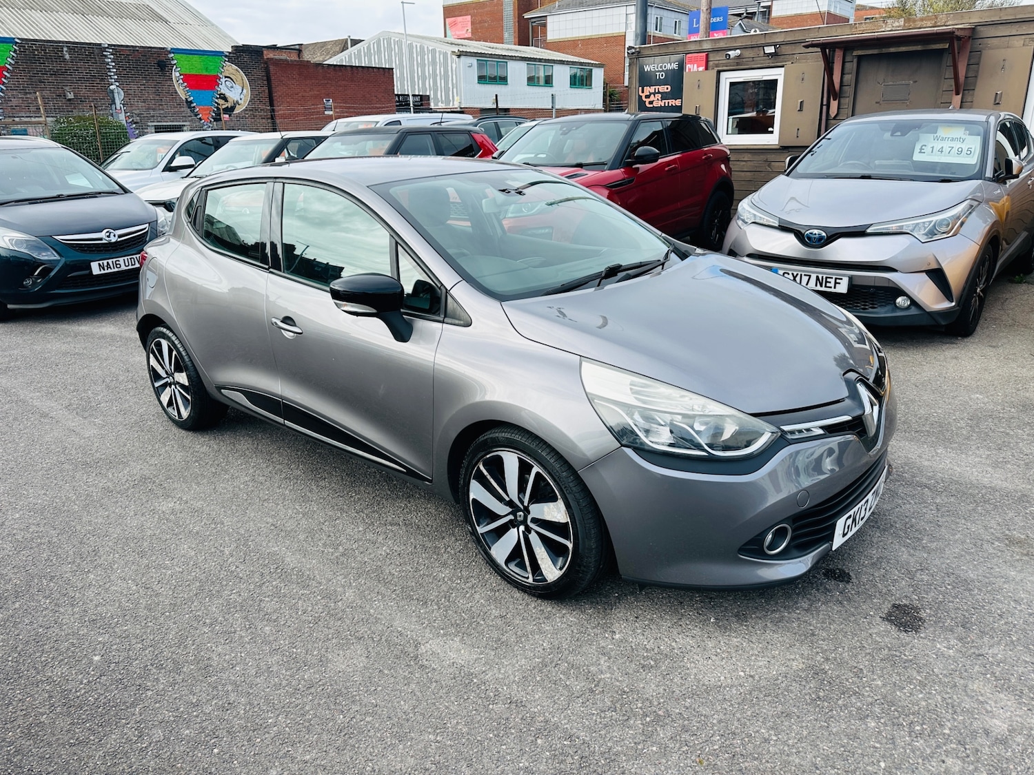 Used Renault Clio 2013 for sale - 77934493: Photo 4