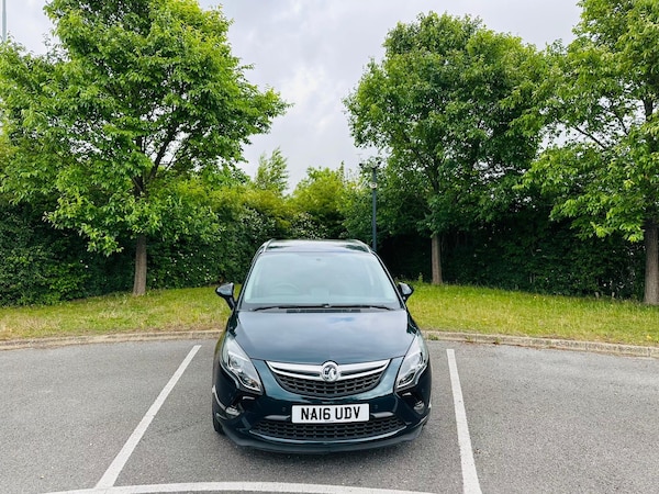 Used Vauxhall Zafira 2016 for sale - 75440390: Photo 2