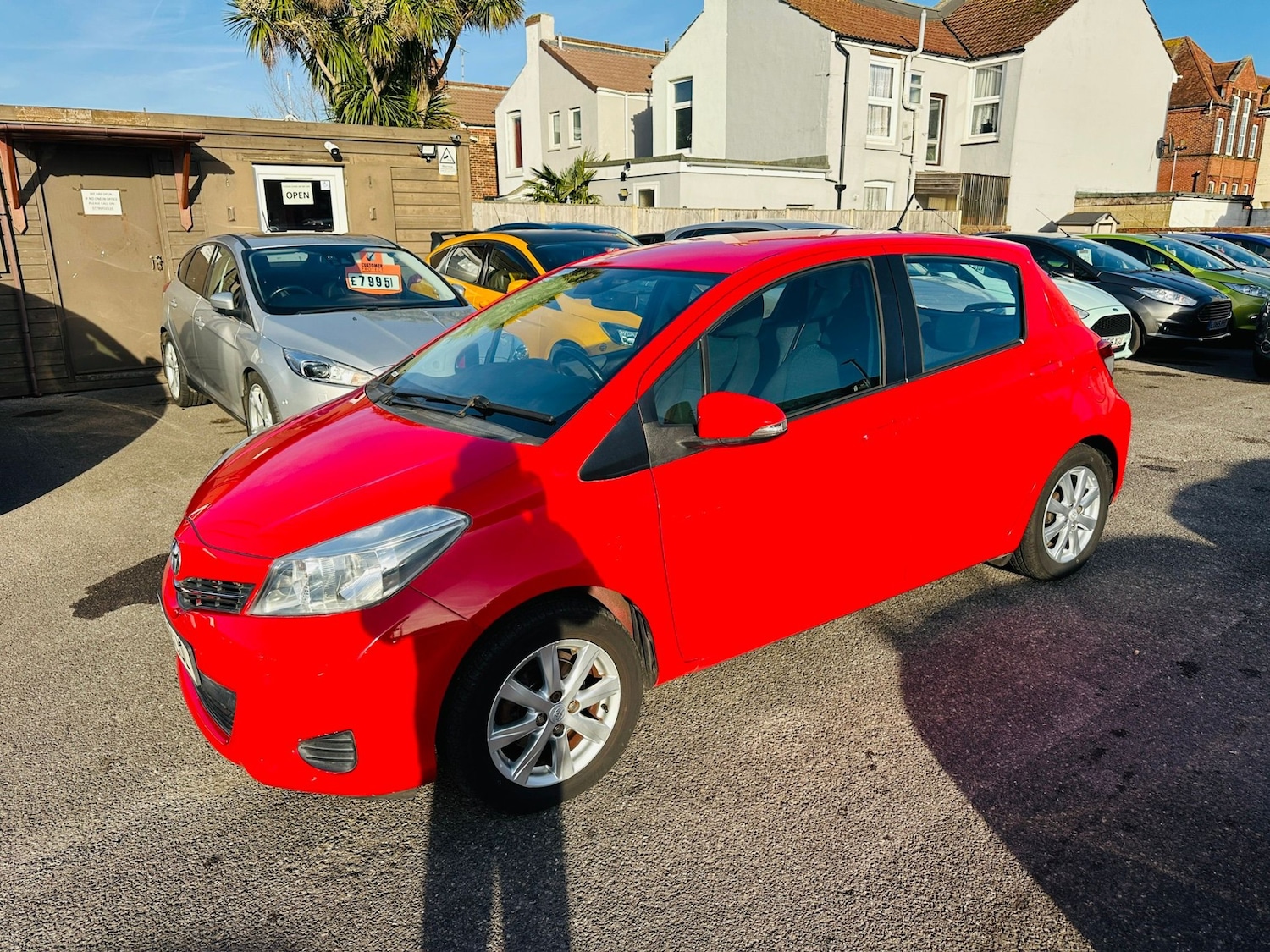 Used Toyota Yaris 2012 for sale - 77210967: Photo 4
