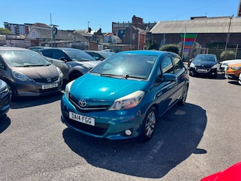 Used Toyota Yaris 2014 for sale - 79600689: Photo