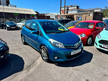 Used Toyota Yaris 2014 for sale - 79600689: Photo