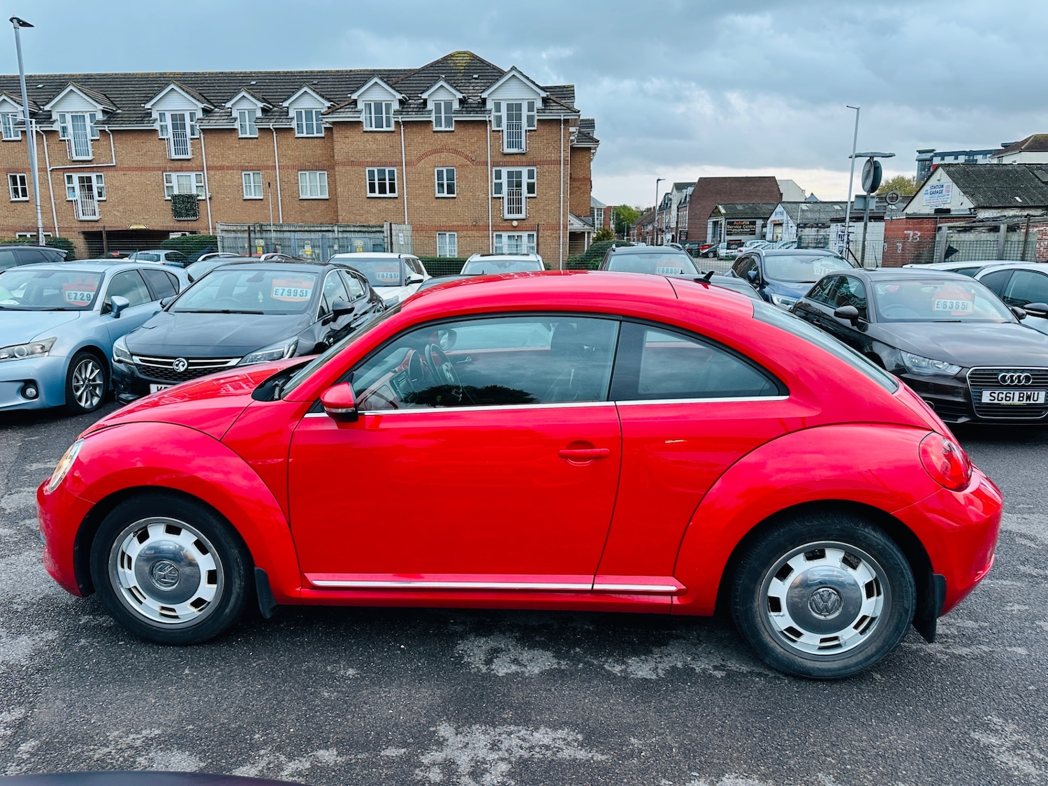Used Volkswagen Beetle 2015 for sale - 76618933: Photo 13