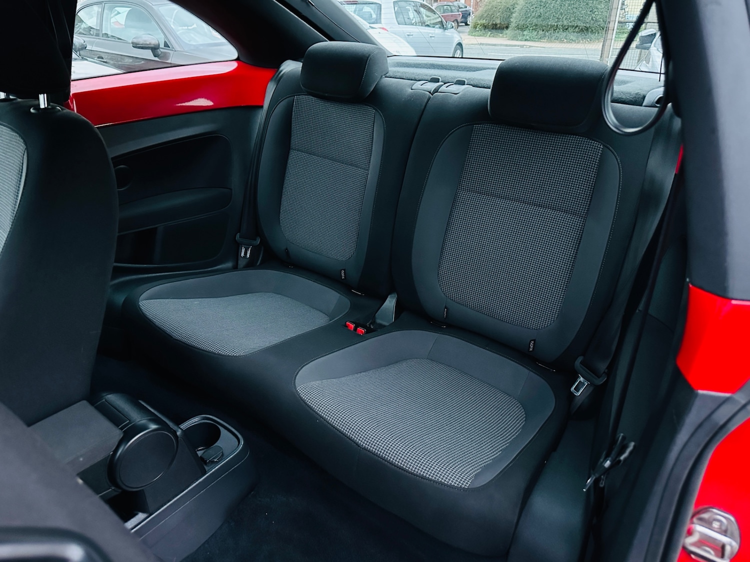 Used Volkswagen Beetle 2015 for sale - 76618933: Photo 17