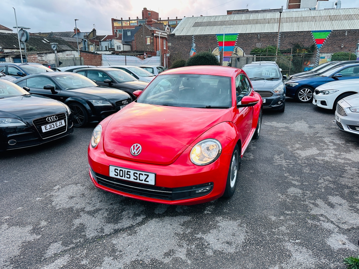 Used Volkswagen Beetle 2015 for sale - 76618933: Photo 3
