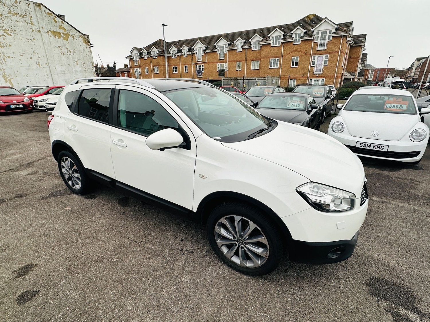 Used Nissan Qashqai 2014 for sale - 77165464: Photo 3