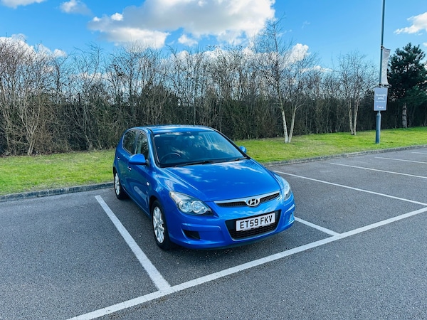 Used Hyundai i30 2010 for sale - 75463249: Photo 1