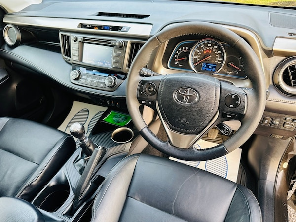 Used Toyota RAV4 2014 for sale - 74823759: Photo 15