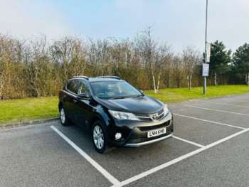 2014 (14) - 2.0 D-4D Invincible 5dr 2WD
