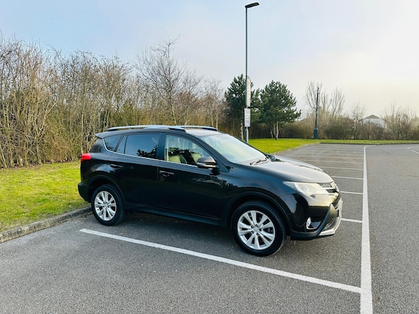 Used Toyota RAV4 2014 for sale - 74823759: Photo 4