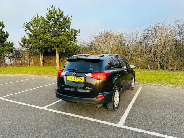 Used Toyota RAV4 2014 for sale - 74823759: Photo 8