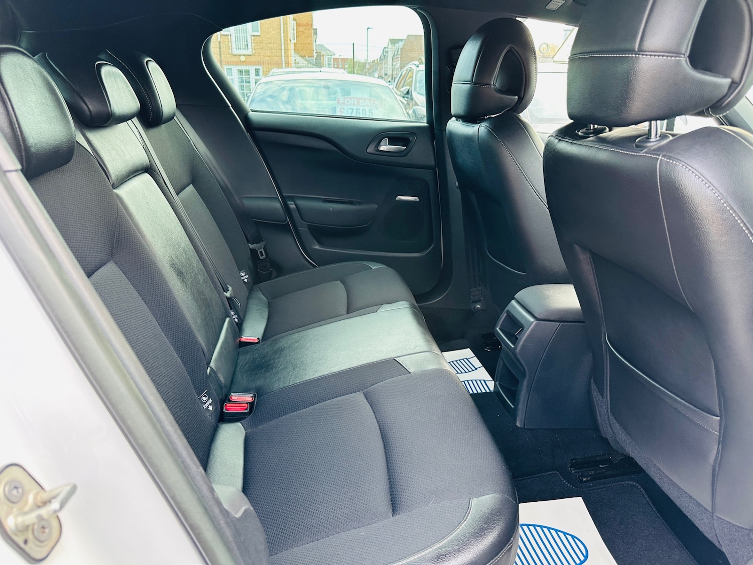 Used Citroen DS4 2014 for sale - 76618926: Photo 17