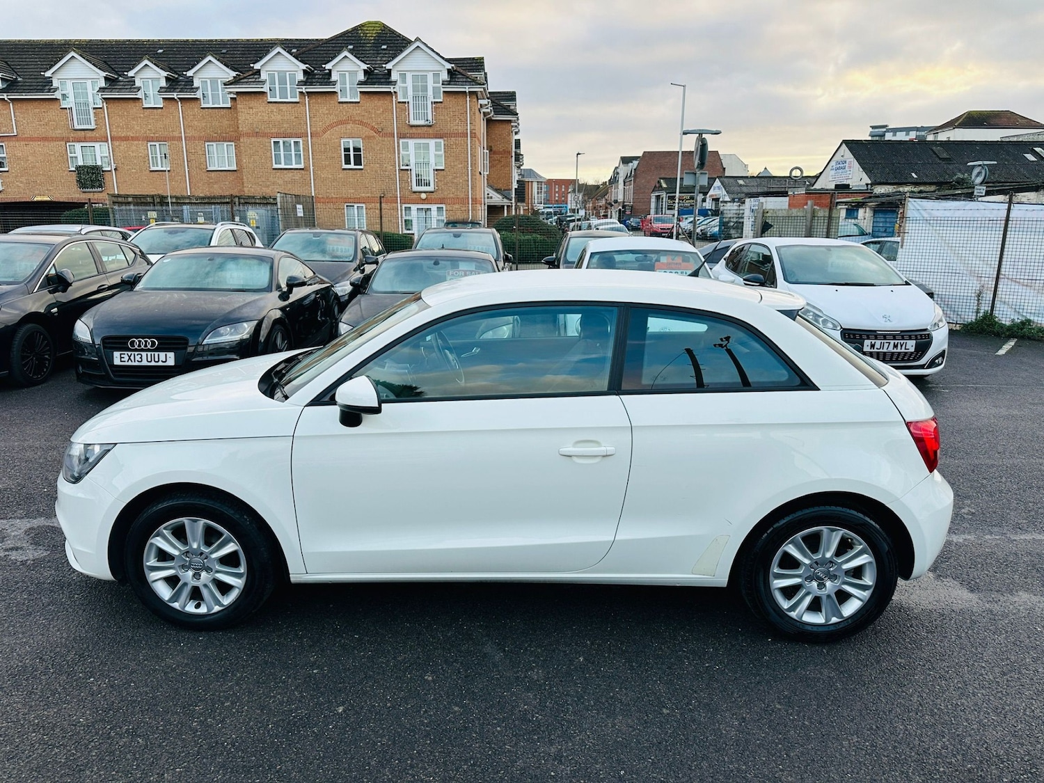 Used Audi A1 2011 for sale - 77493679: Photo 11