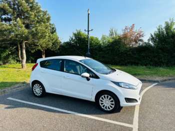 Used Ford Fiesta 2015 for sale - 74661949: Photo