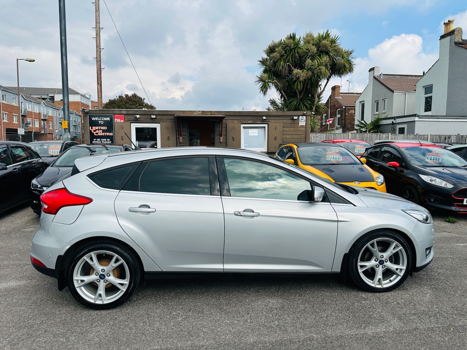 Used Ford Focus 2017 for sale - 76627195: Photo 14