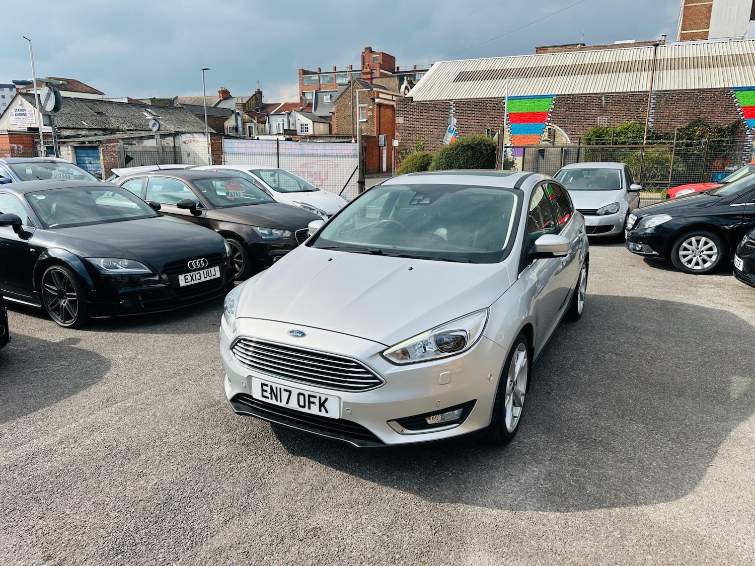 Used Ford Focus 2017 for sale - 76627195: Photo 3