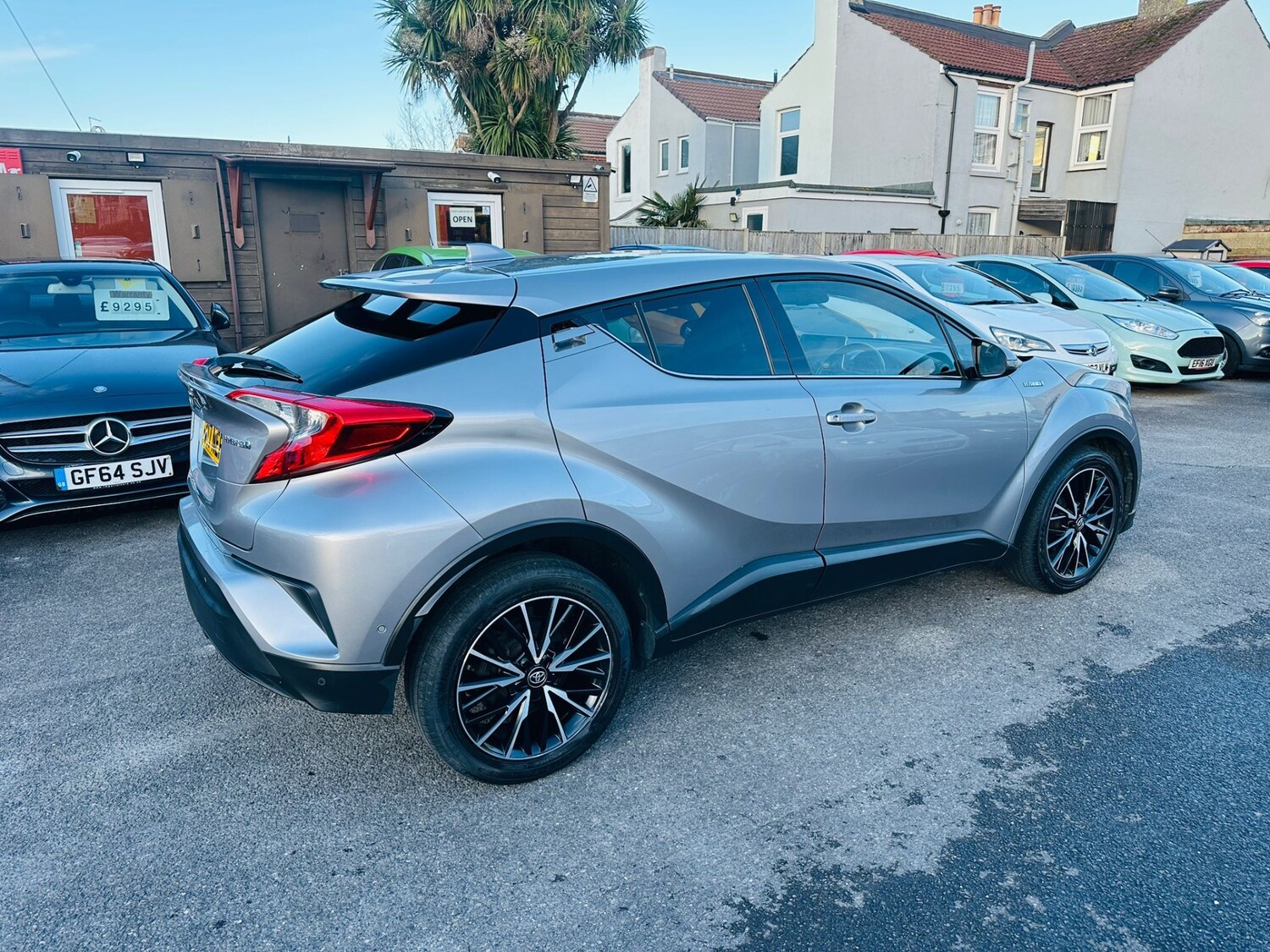 Used Toyota C-HR 2017 for sale - 77492983: Photo 11