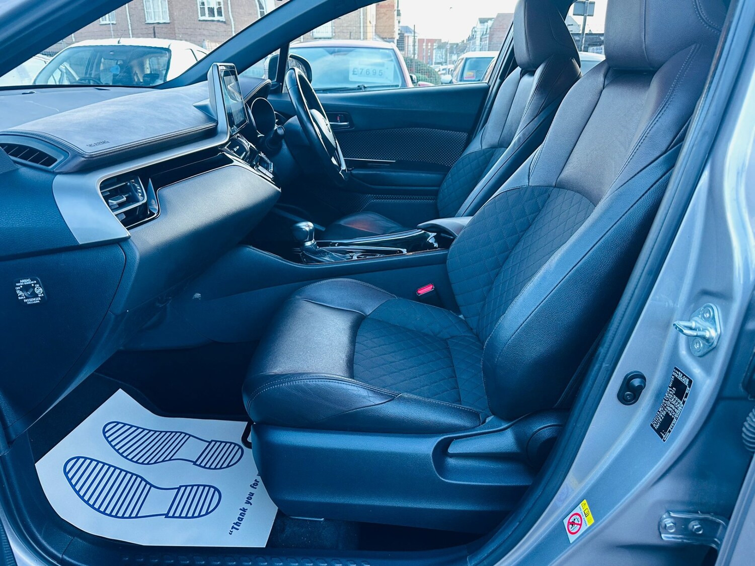 Used Toyota C-HR 2017 for sale - 77492983: Photo 15