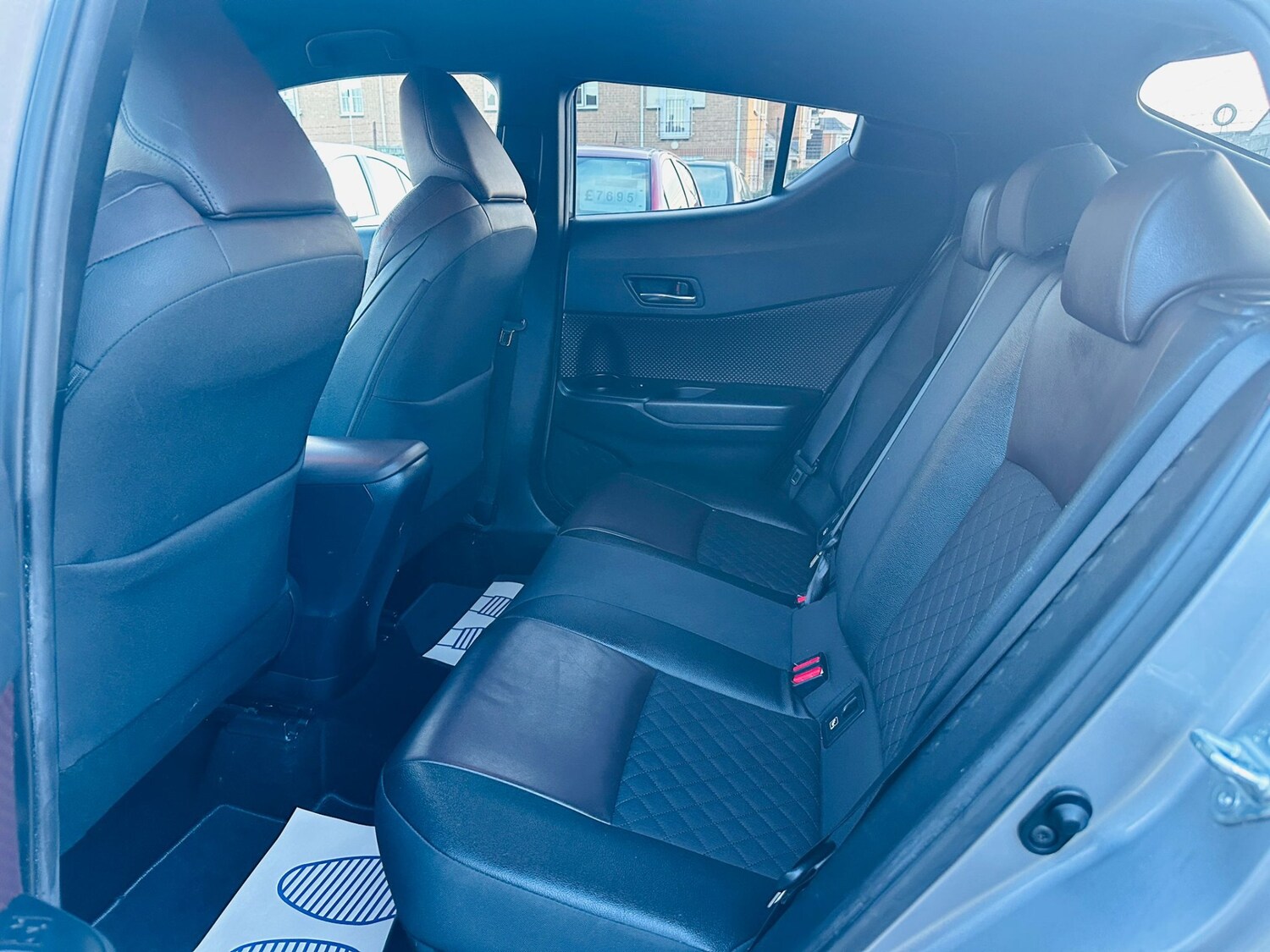 Used Toyota C-HR 2017 for sale - 77492983: Photo 17