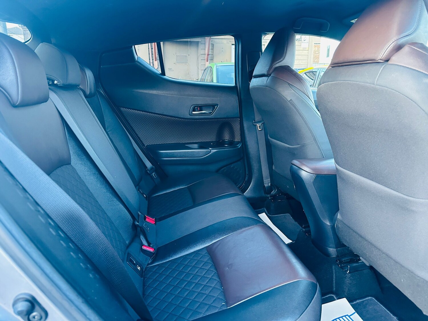 Used Toyota C-HR 2017 for sale - 77492983: Photo 18