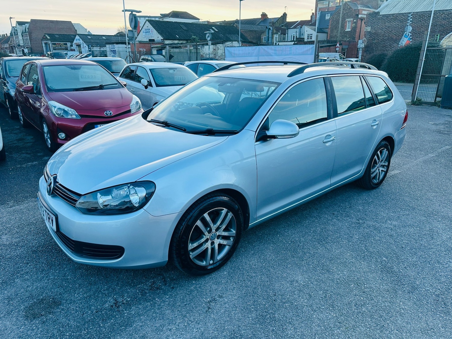 Used Volkswagen Golf 2013 for sale - 77492998: Photo 4