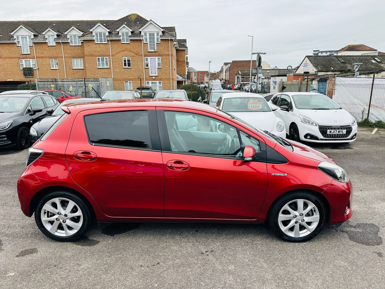 Used Toyota Yaris 2013 for sale - 77165174: Photo 6