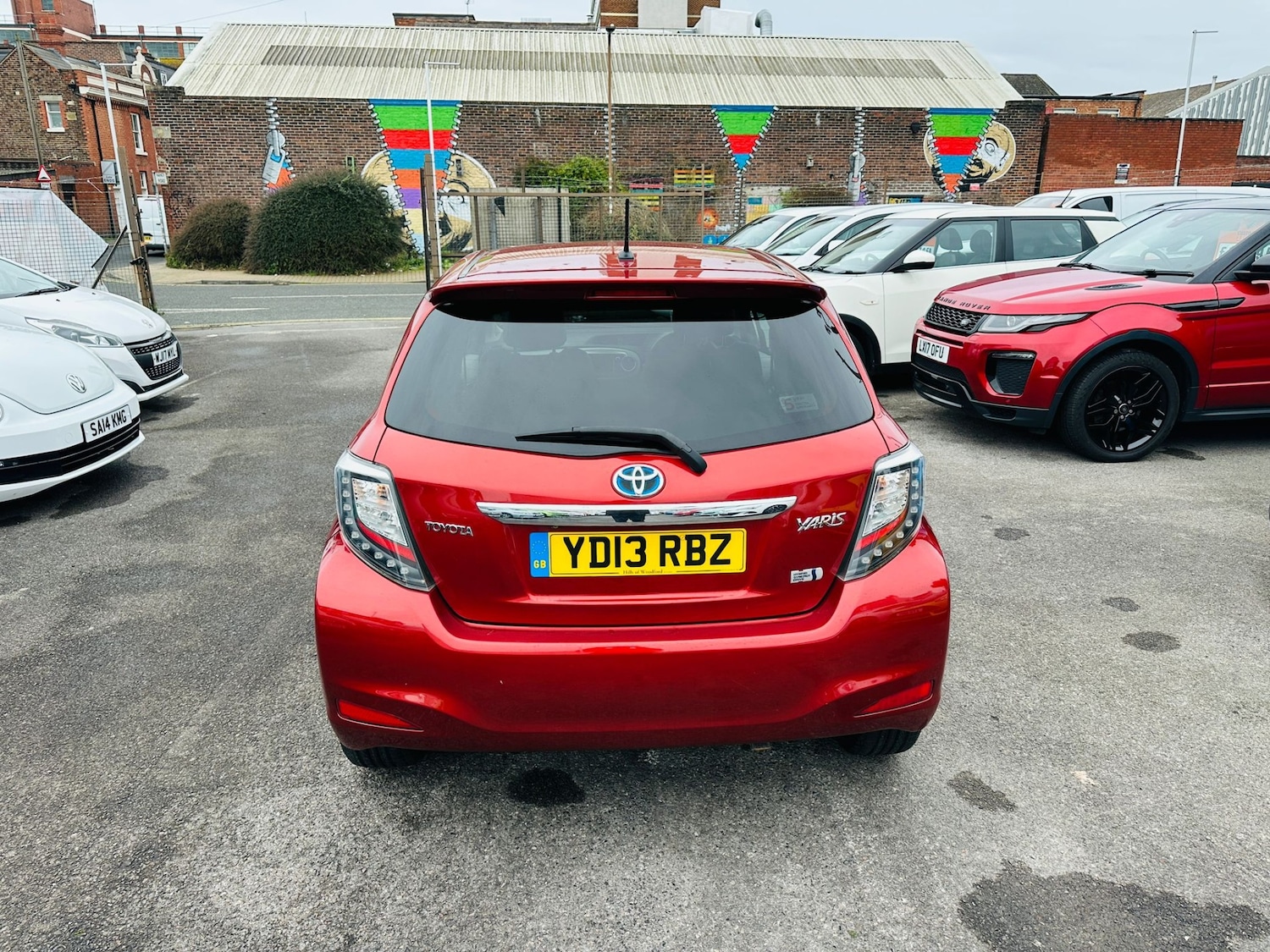 Used Toyota Yaris 2013 for sale - 77165174: Photo 8