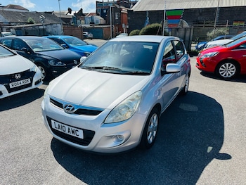 Used Hyundai i20 2010 for sale - 78313895: Photo