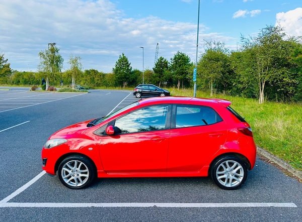 Used Mazda Mazda2 2011 for sale - 72479314: Photo 7