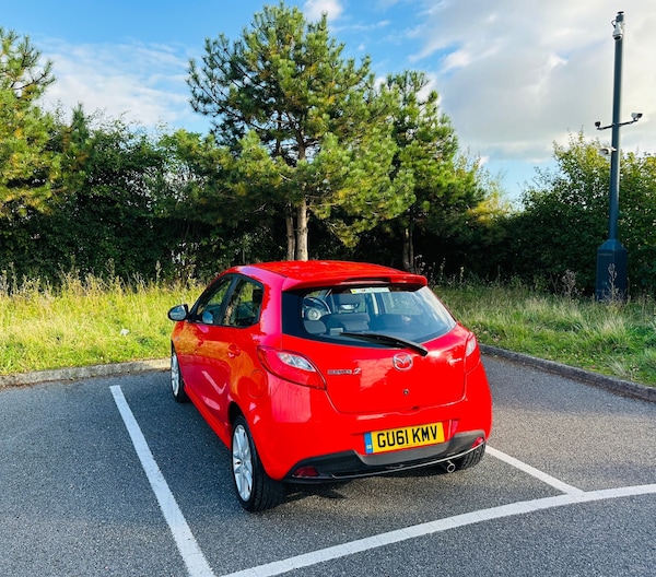 Used Mazda Mazda2 2011 for sale - 72479314: Photo 8