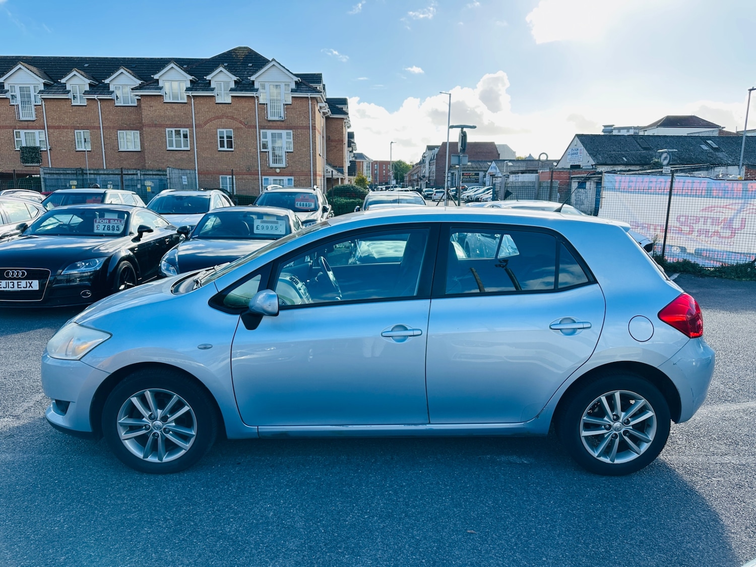 Used Toyota Auris 2009 for sale - 76618934: Photo 13