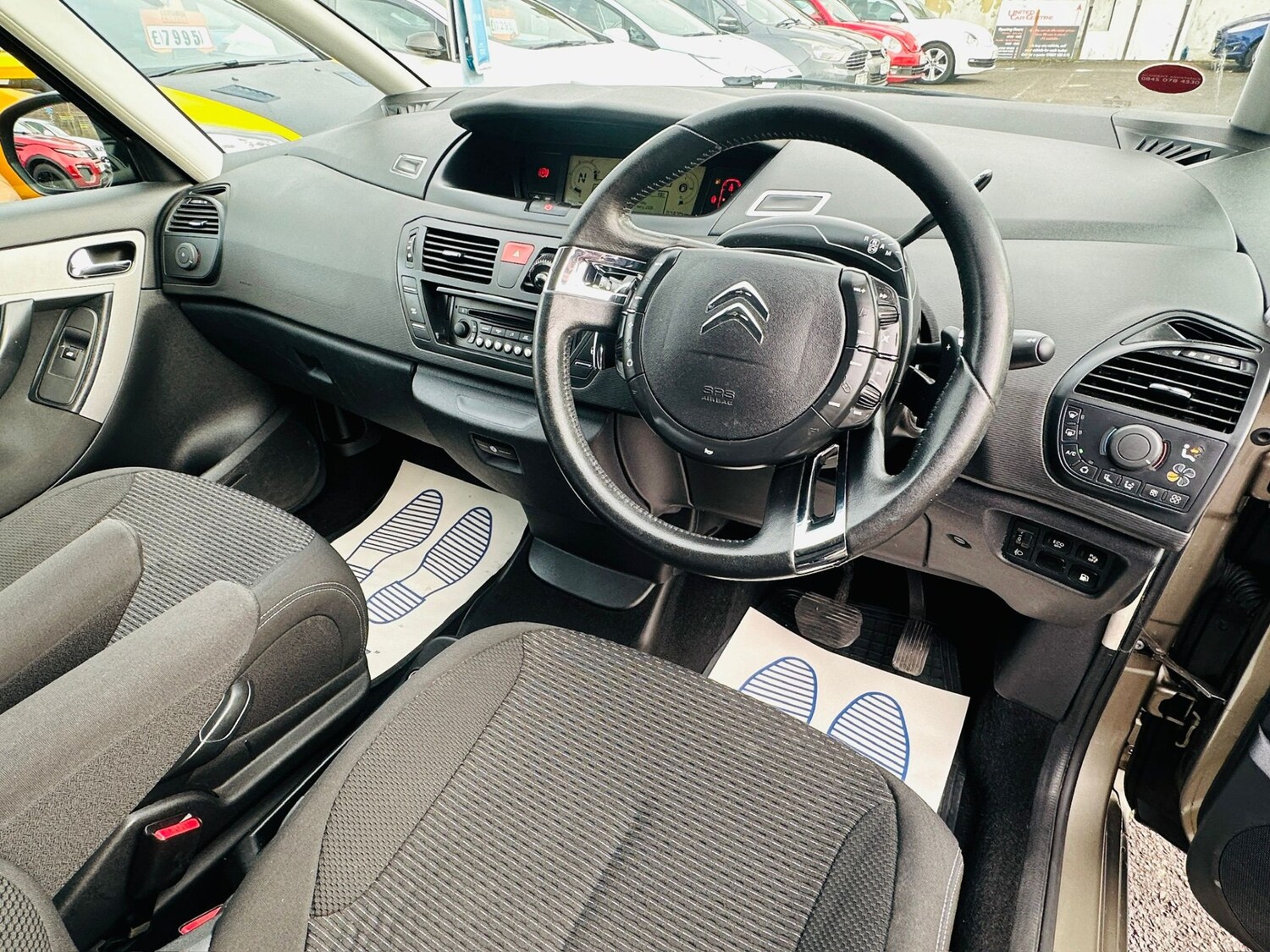 Used Citroen Grand C4 Picasso 2012 for sale - 77570394: Photo 17