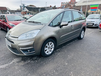 Used Citroen Grand C4 Picasso 2012 for sale - 77570394: Photo