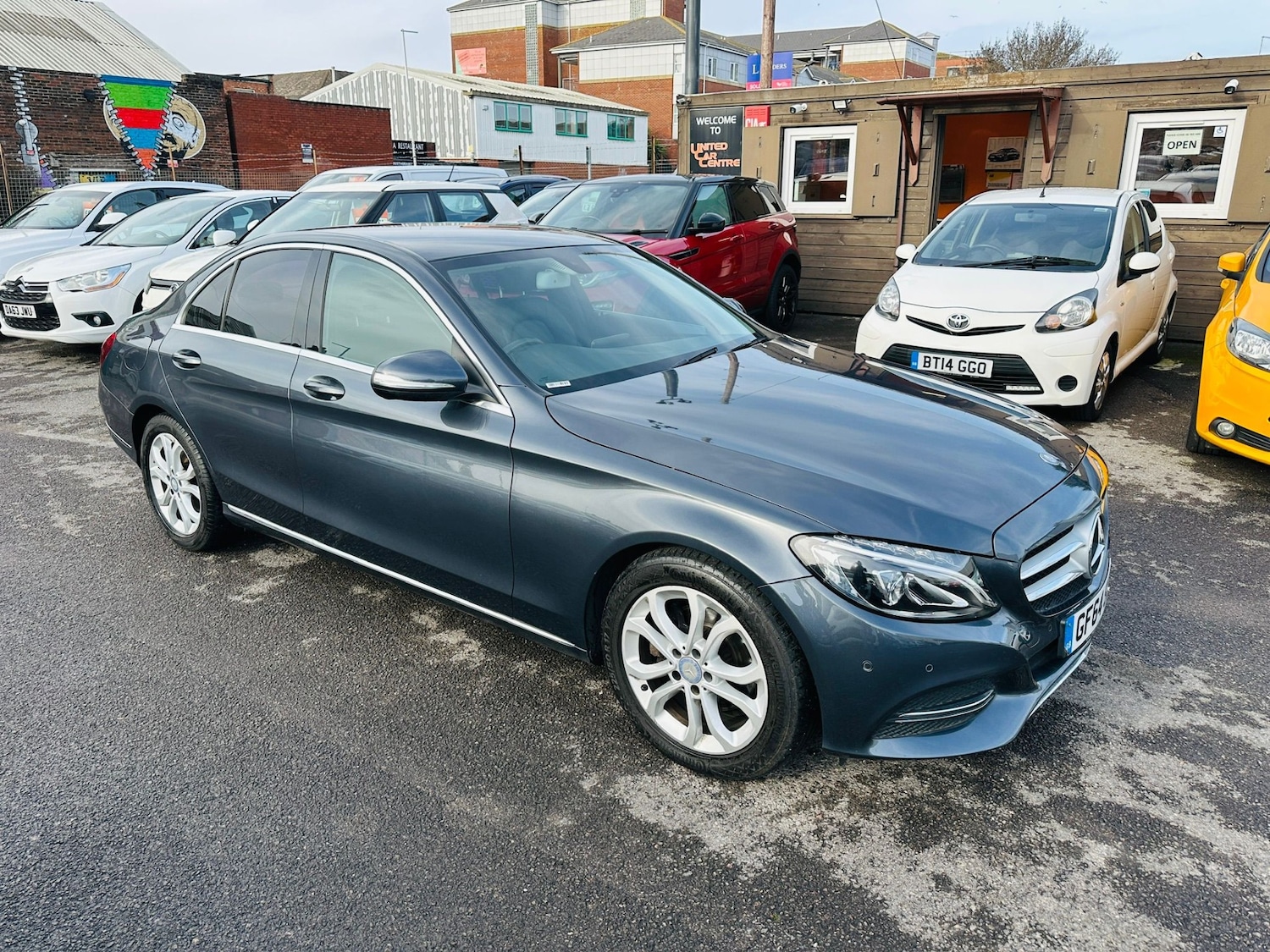 Used Mercedes-Benz C Class 2014 for sale - 77406475: Photo 3